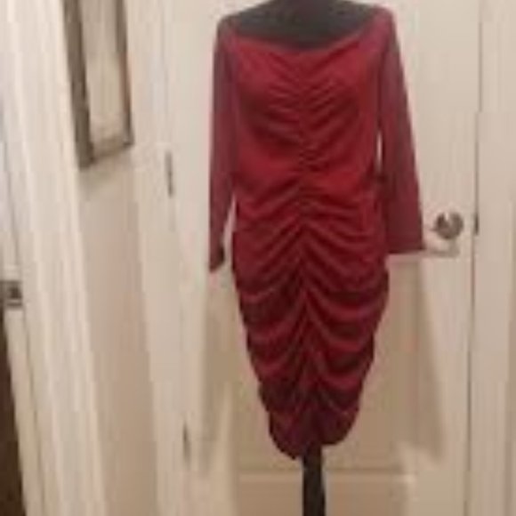 REDUCED! Long Sleeve Cranberry/Wine Color Knee Length Shirred Dress Sz 2x - Picture 1 of 2